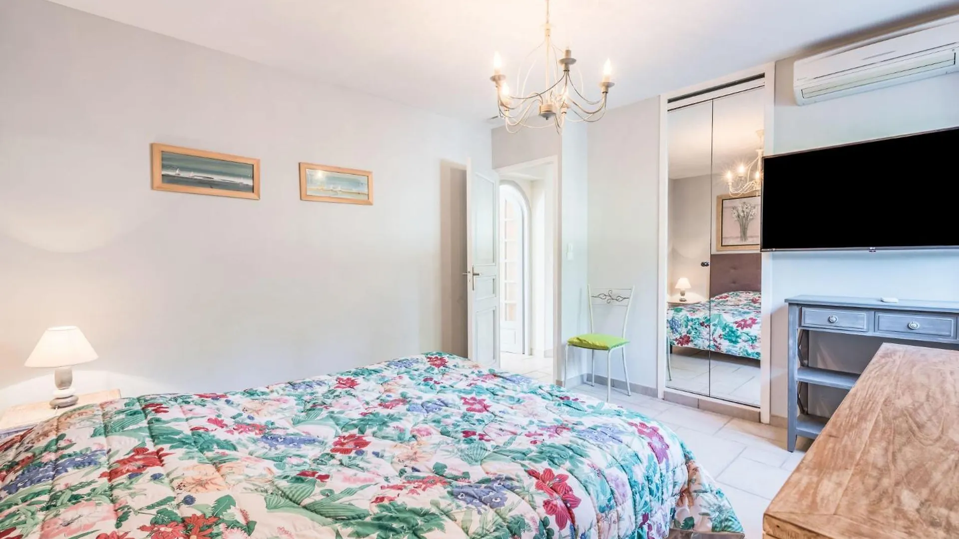 Villa Clos Des Collines By Interhome Gassin
